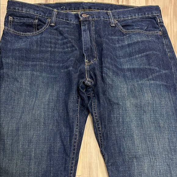 Men's Levi’s Strauss, Dark Blue Jeans - Picture 2 of 6
